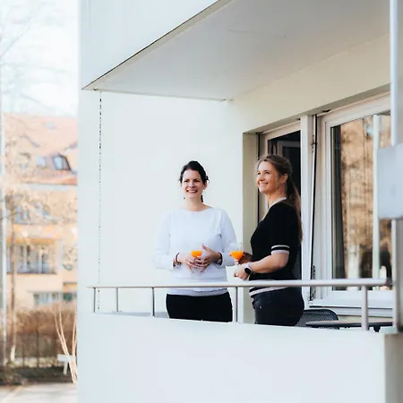 Lägenhet Zentrale Laenggasse - Ruhig - Gratis Parking - Oev Vor Der Tuer Bern