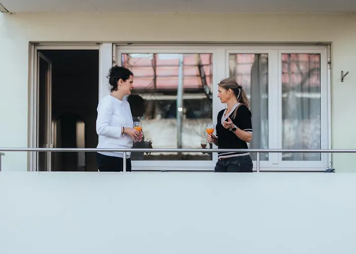 Apartment Zentrale Laenggasse - Ruhig - Gratis Parking - Oev Vor Der Tuer Bern