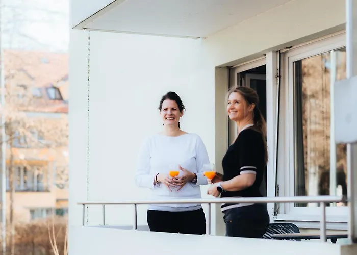 Apartment Zentrale Laenggasse - Ruhig - Gratis Parking - Oev Vor Der Tuer Bern