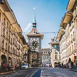 Zentrale Laenggasse - Ruhig - Gratis Parking - Oev Vor Der Tuer *
